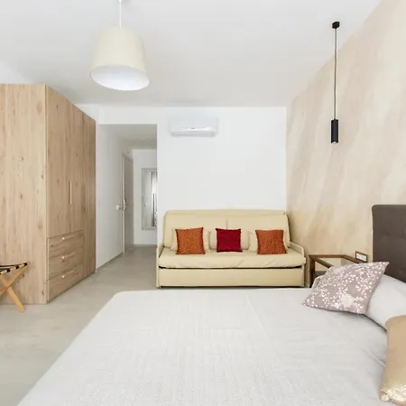 Domus Vera 4*